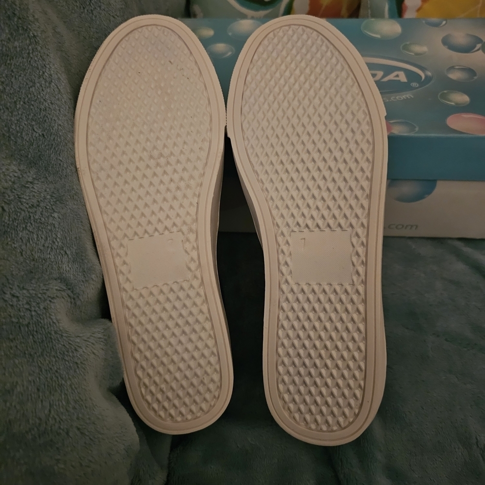 Soda Women's Royal Blue Slip-On Flats - Picture 7 of 10